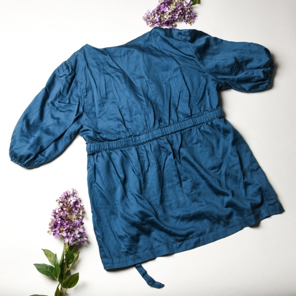 A.N.A Blue V-Neck Elastic Waist Blouse Top XL - Picture 2 of 3